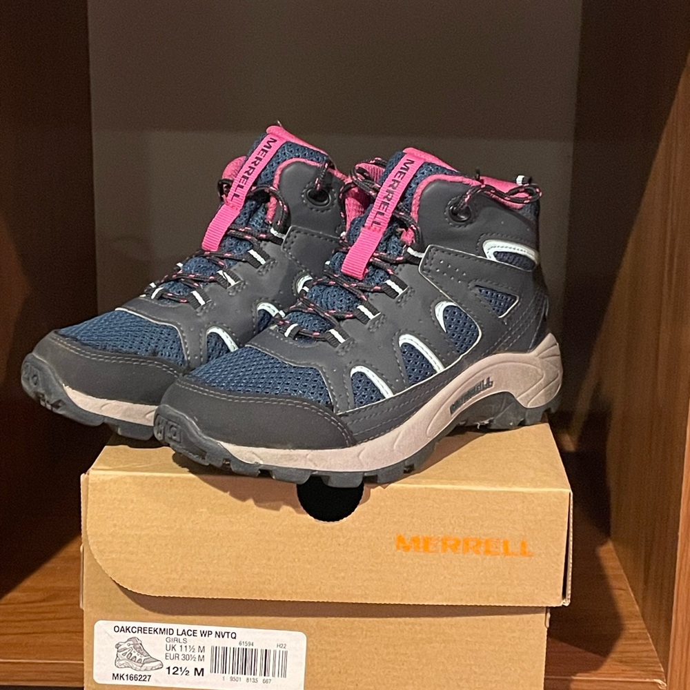 Merrell Mid Lace Outdoor Boots - Black and Pink